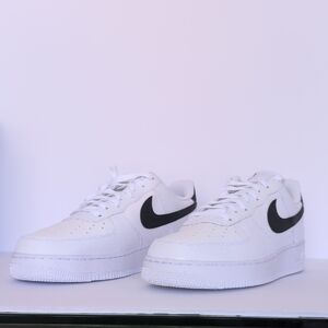 Air Force 1 Nike White & Black US 13M